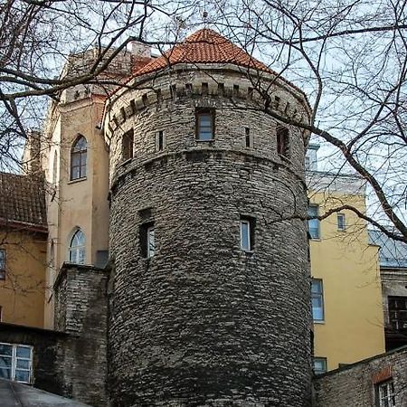Rapunzel Tower Apartment Tallinn Rum bild